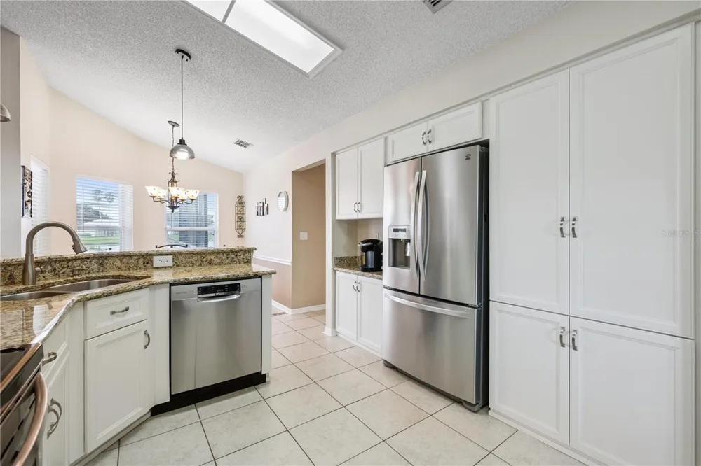 3828 BROOKMYRA DRIVE Orlando, FL 32837
