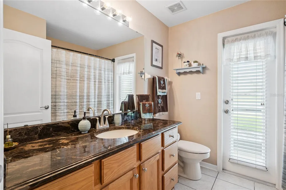 3828 BROOKMYRA DRIVE Orlando, FL 32837