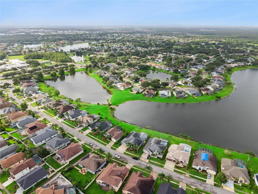 3828 BROOKMYRA DRIVE Orlando, FL 32837