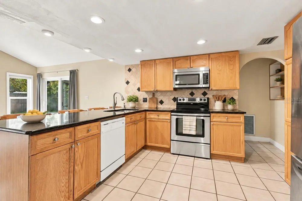 11093 117TH STREET Seminole, FL 33778