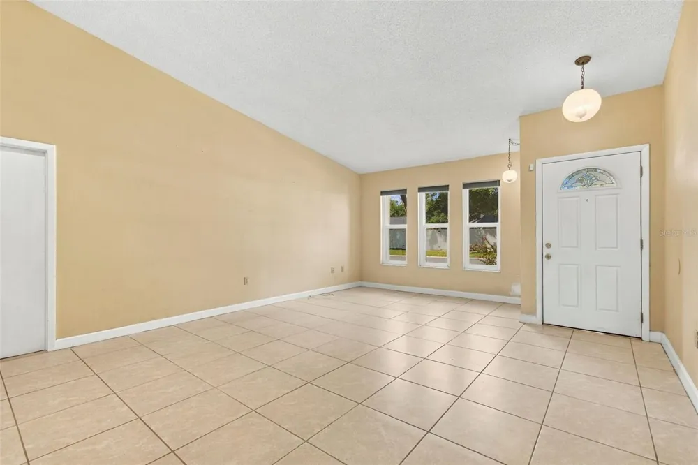 11093 117TH STREET Seminole, FL 33778