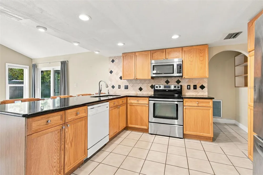 11093 117TH STREET Seminole, FL 33778