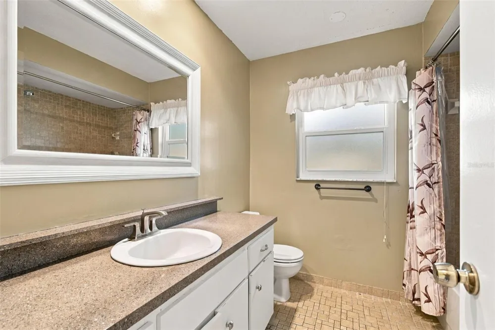 11093 117TH STREET Seminole, FL 33778