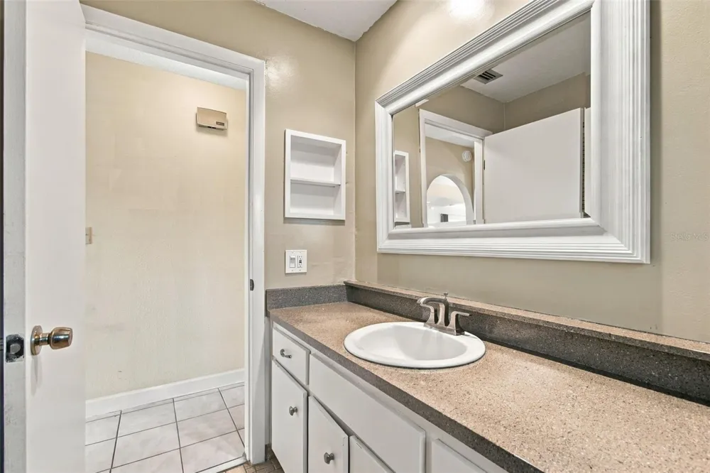 11093 117TH STREET Seminole, FL 33778