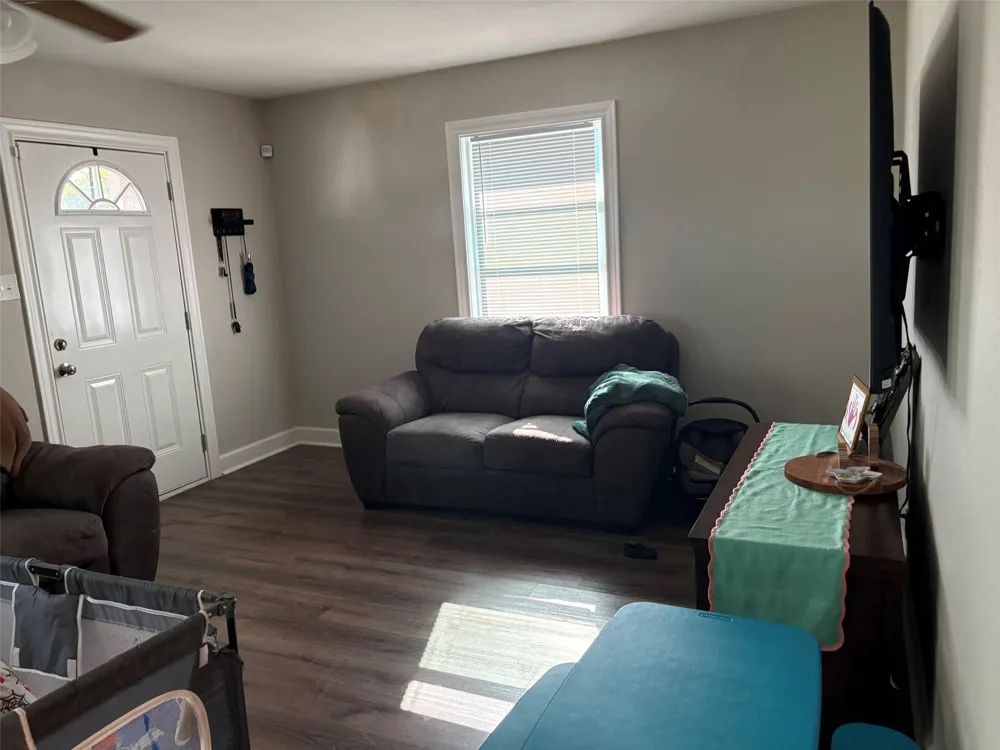 112 Acacia Street Lake Jackson, TX 77566