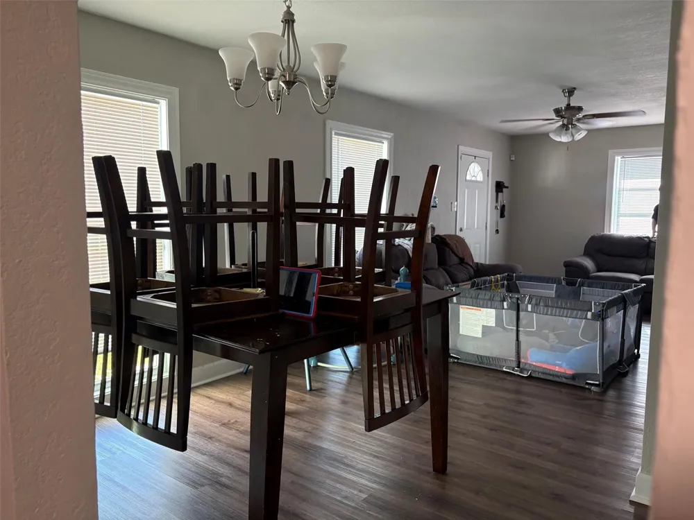 112 Acacia Street Lake Jackson, TX 77566
