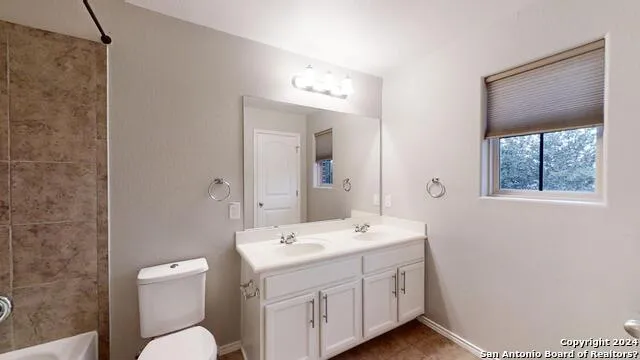 2915 THUNDER GULCH San Antonio, TX 78245