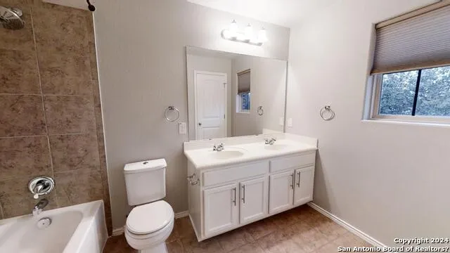 2915 THUNDER GULCH San Antonio, TX 78245