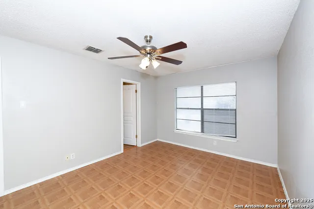 5474 Port Townsend San Antonio, TX 78242