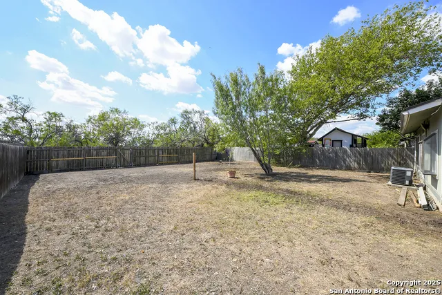 5474 Port Townsend San Antonio, TX 78242