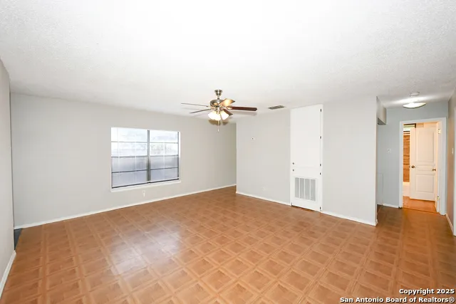 5474 Port Townsend San Antonio, TX 78242