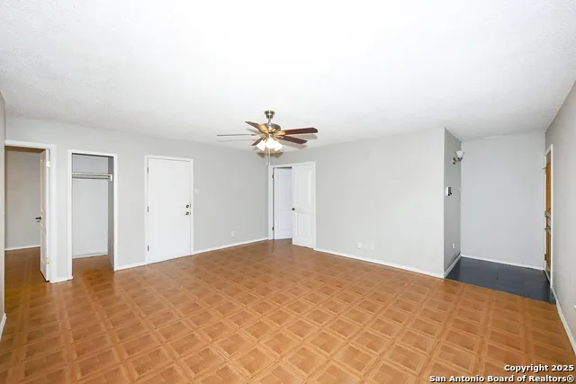5474 Port Townsend San Antonio, TX 78242