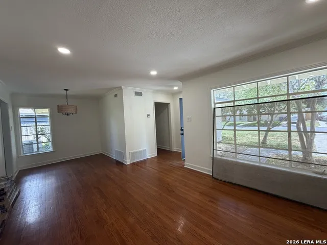 543 Brightwood San Antonio, TX 78209