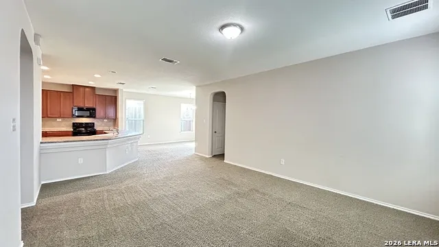 8423 BRAZOS PT San Antonio, TX 78252