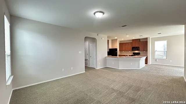 8423 BRAZOS PT San Antonio, TX 78252