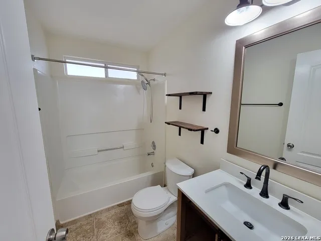 815 BOBCAT CRK San Antonio, TX 78251