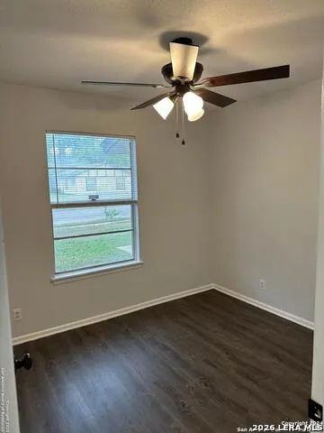 7211 Westglade Dr San Antonio, TX 78227