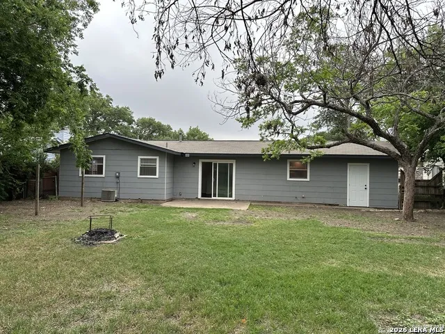 7211 Westglade Dr San Antonio, TX 78227