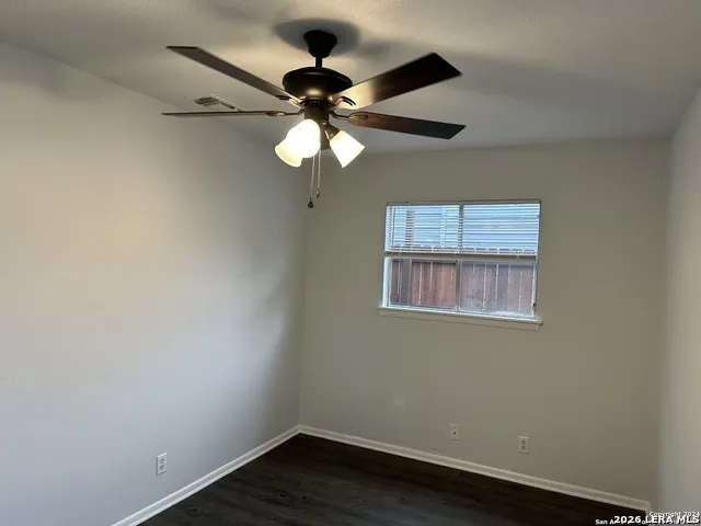7211 Westglade Dr San Antonio, TX 78227