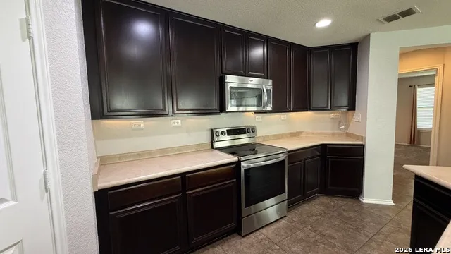 9110 Canter Horse San Antonio, TX 78254
