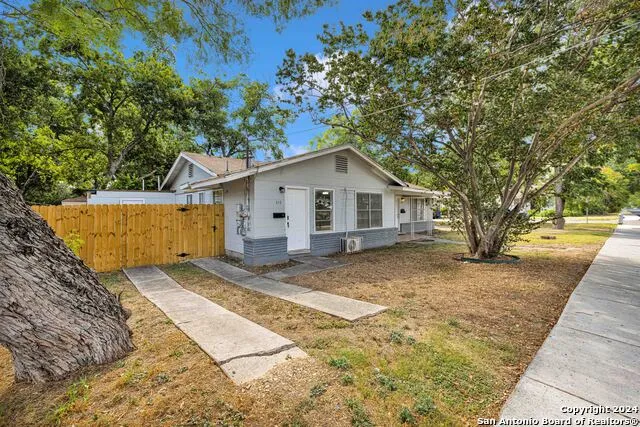 519 VENICE San Antonio, TX 78201