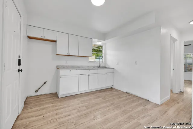 519 VENICE San Antonio, TX 78201