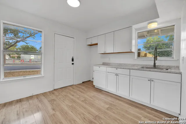 519 VENICE San Antonio, TX 78201
