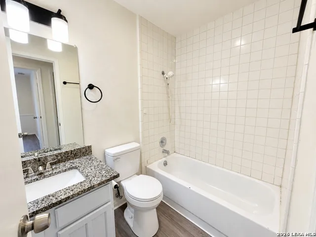 5530 Sunup Dr San Antonio, TX 78233