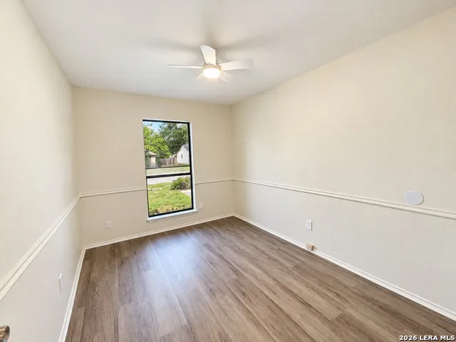 5530 Sunup Dr San Antonio, TX 78233