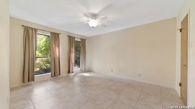 4305 CENTER OAK WOODS ST San Antonio, TX 78249