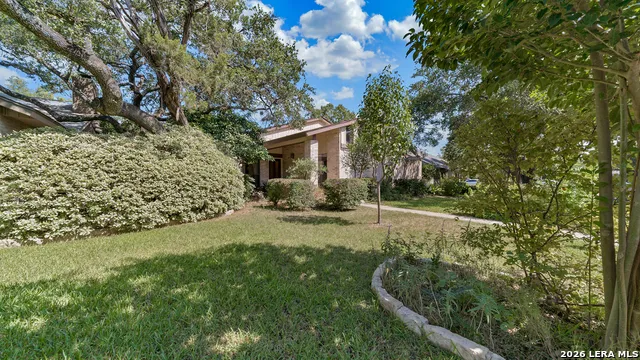 4305 CENTER OAK WOODS ST San Antonio, TX 78249
