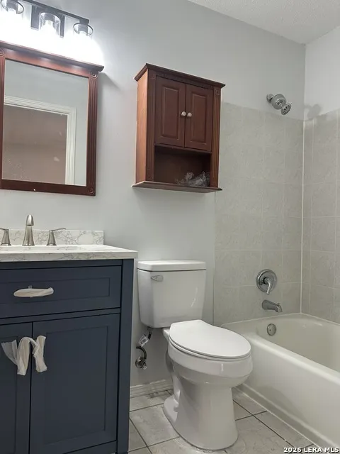5922 Lakedale San Antonio, TX 78222