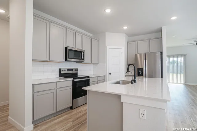 240 Brook Shadow Cibolo, TX 78108