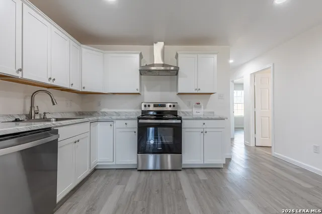 1012 COUNTY ROAD 4516 Castroville, TX 78009