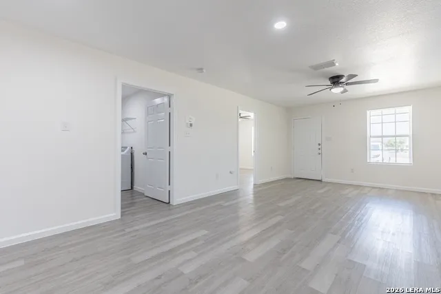 1012 COUNTY ROAD 4516 Castroville, TX 78009
