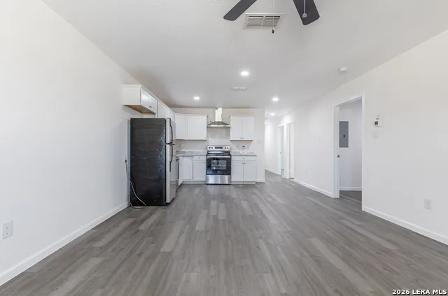 1012 COUNTY ROAD 4516 Castroville, TX 78009