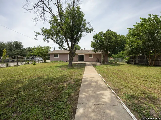 8011 Pistol Ln San Antonio, TX 78227