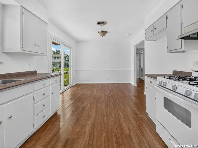8011 Pistol Ln San Antonio, TX 78227