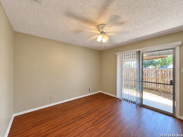 311 E San Antonio Ave Unit 111 Boerne, TX 78006