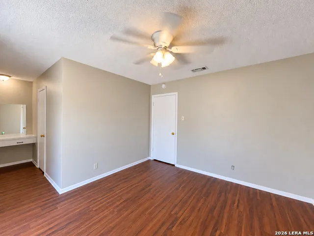 311 E San Antonio Ave Unit 111 Boerne, TX 78006