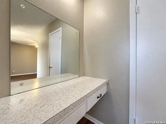 311 E San Antonio Ave Unit 111 Boerne, TX 78006