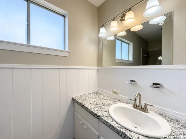 311 E San Antonio Ave Unit 111 Boerne, TX 78006