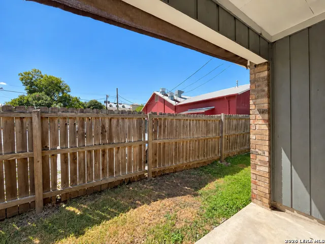311 E San Antonio Ave Unit 111 Boerne, TX 78006