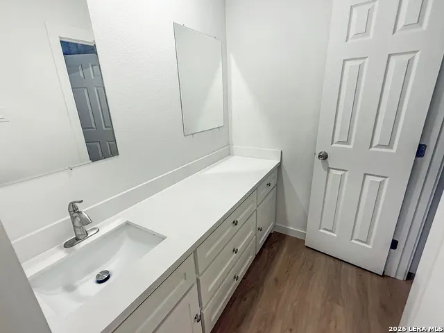 228 MELLIFF DR San Antonio, TX 78216