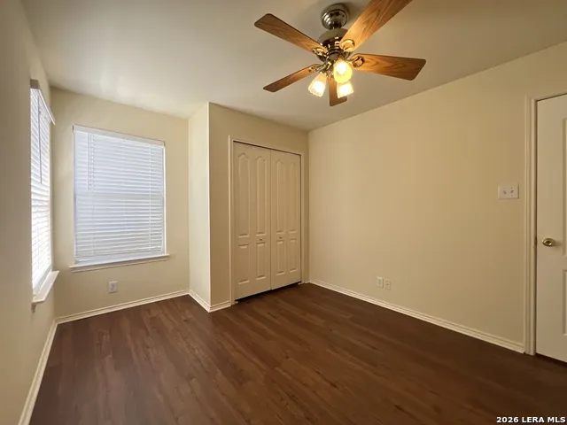 6107 LAKEVIEW CT San Antonio, TX 78249