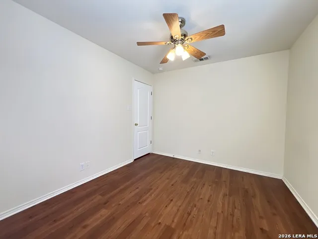 6107 LAKEVIEW CT San Antonio, TX 78249