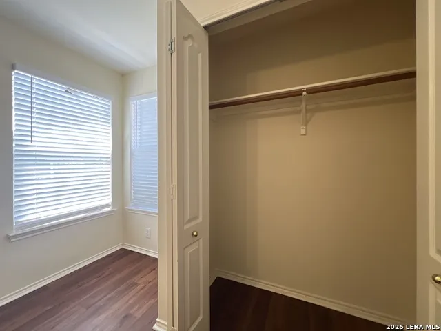 6107 LAKEVIEW CT San Antonio, TX 78249