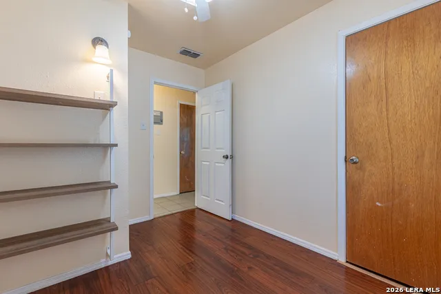 3019 LASSES BLVD San Antonio, TX 78223