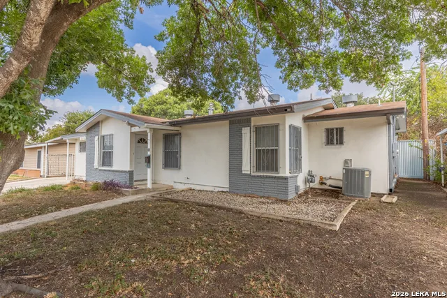 3019 LASSES BLVD San Antonio, TX 78223