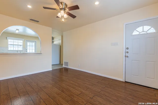3019 LASSES BLVD San Antonio, TX 78223